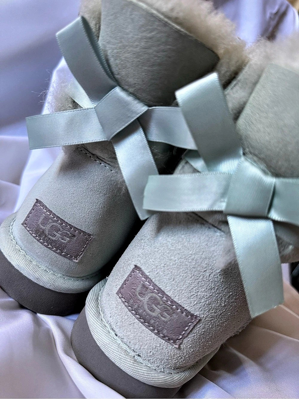 UGG Bailey Bow II Boots Green US 7 Like New